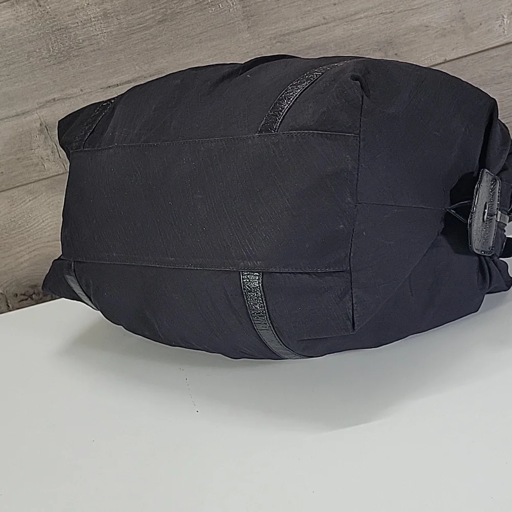 Hobo International Black Nylon /Leather Shoulder Bag